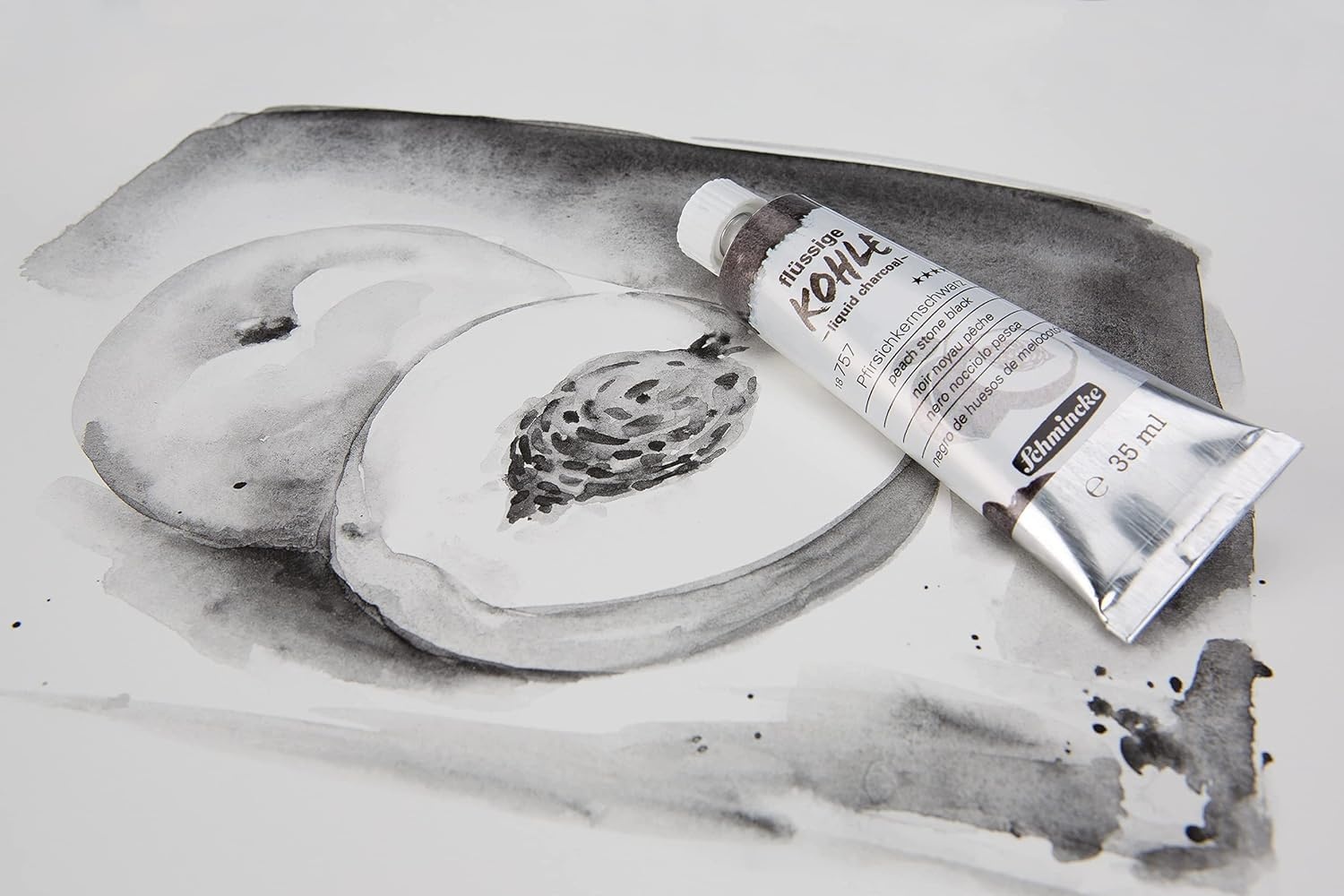 Schmincke – Liquid Charcoal, Cherry Pit Black, 35 ml, 18 756 009, for charcoal painting, charcoal drawing and underpainting, vegan(Peach stone black)