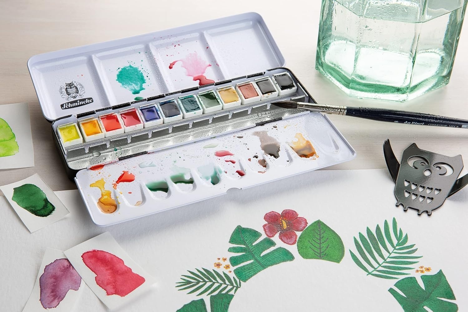 Schmincke – AKADEMIE®AQUARELL watercolor box, basic assortment 12 x 1/2 pans + space for additional 12 pans, 75 412 097, metal box, fine artists’ watercolors(12 x 1/2 pans)