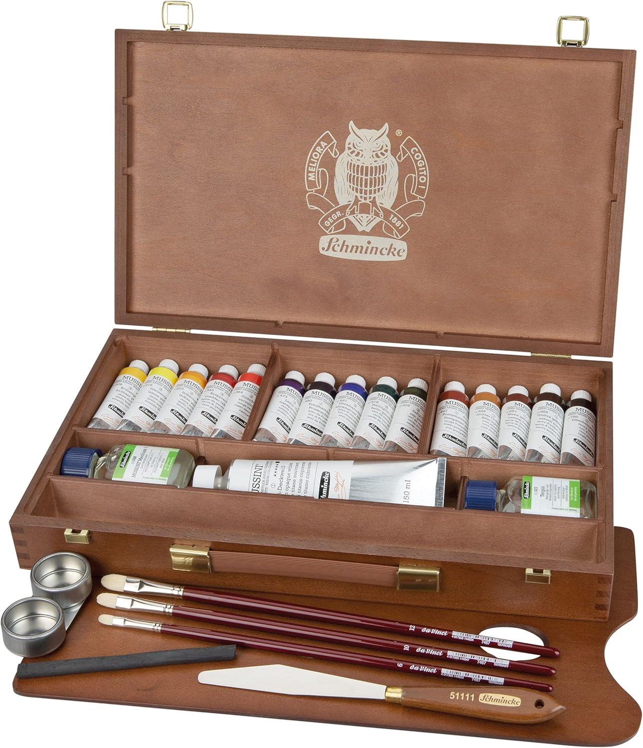 Schmincke – MUSSINI® Finest Resin Oil Colors Premium Wooden Box Oil Painting, 15 x 35 ml Set, 70 615 097,White 150 ml, Terpin, Palette Plug, 3 Brushes, Palette Knife, etc.(15 x 1.18 Fl Oz + accessories)